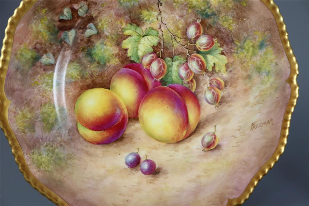 Three Royal Worcester fruit painted dinner plates, post-war, painted by Freeman, diameter 27cm